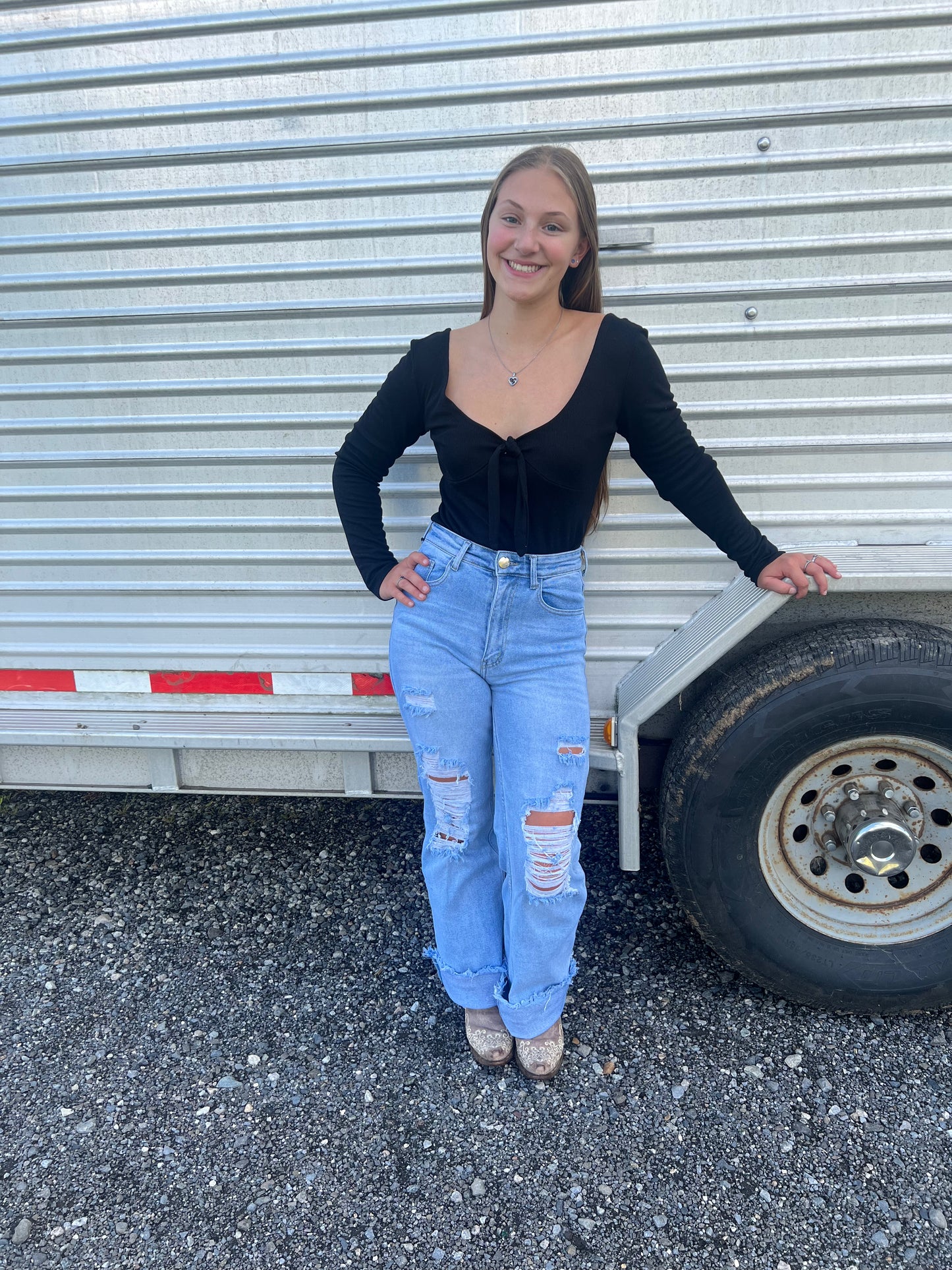 Ripped mama jeans