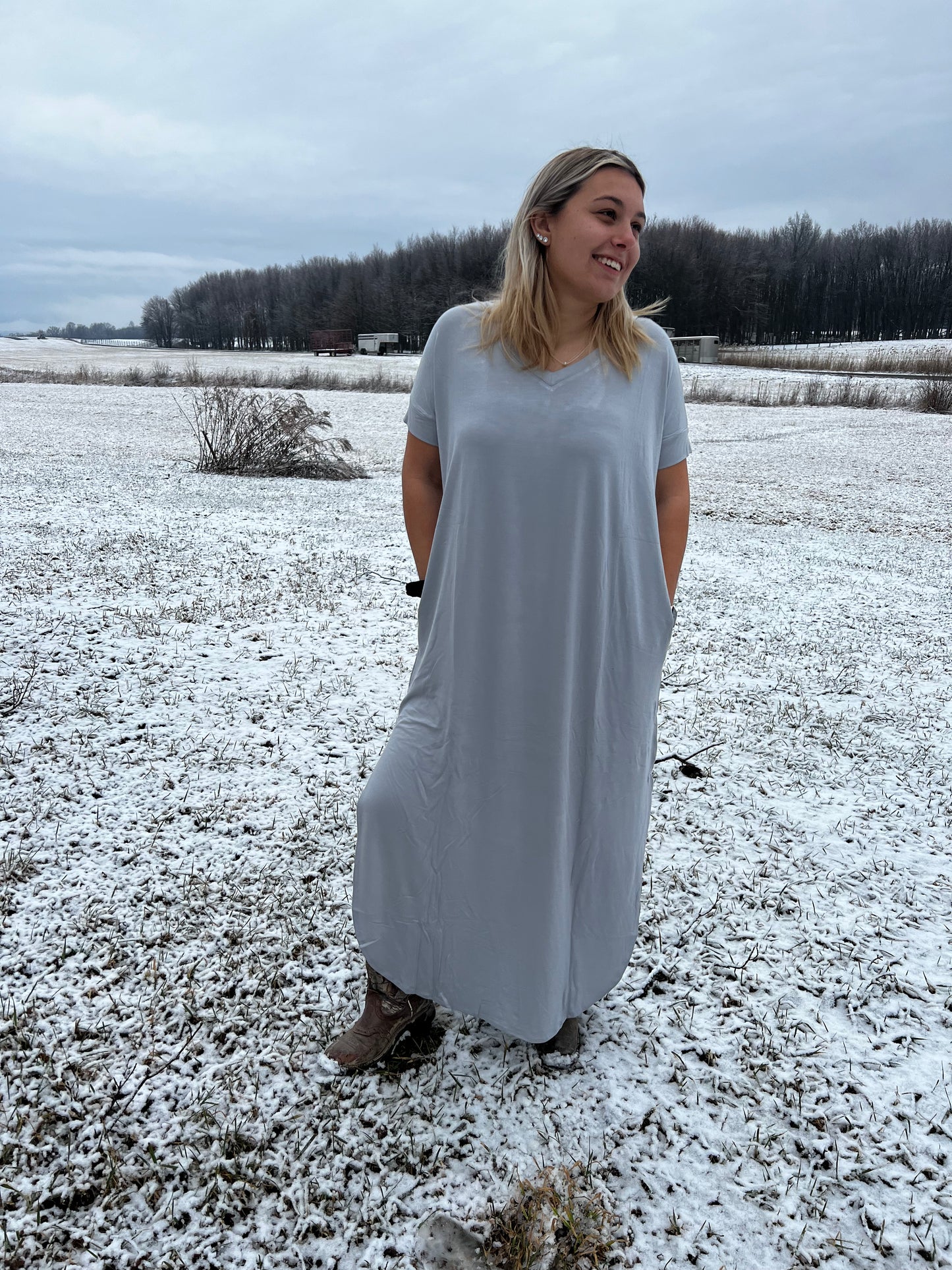 short sleeve maxi dress