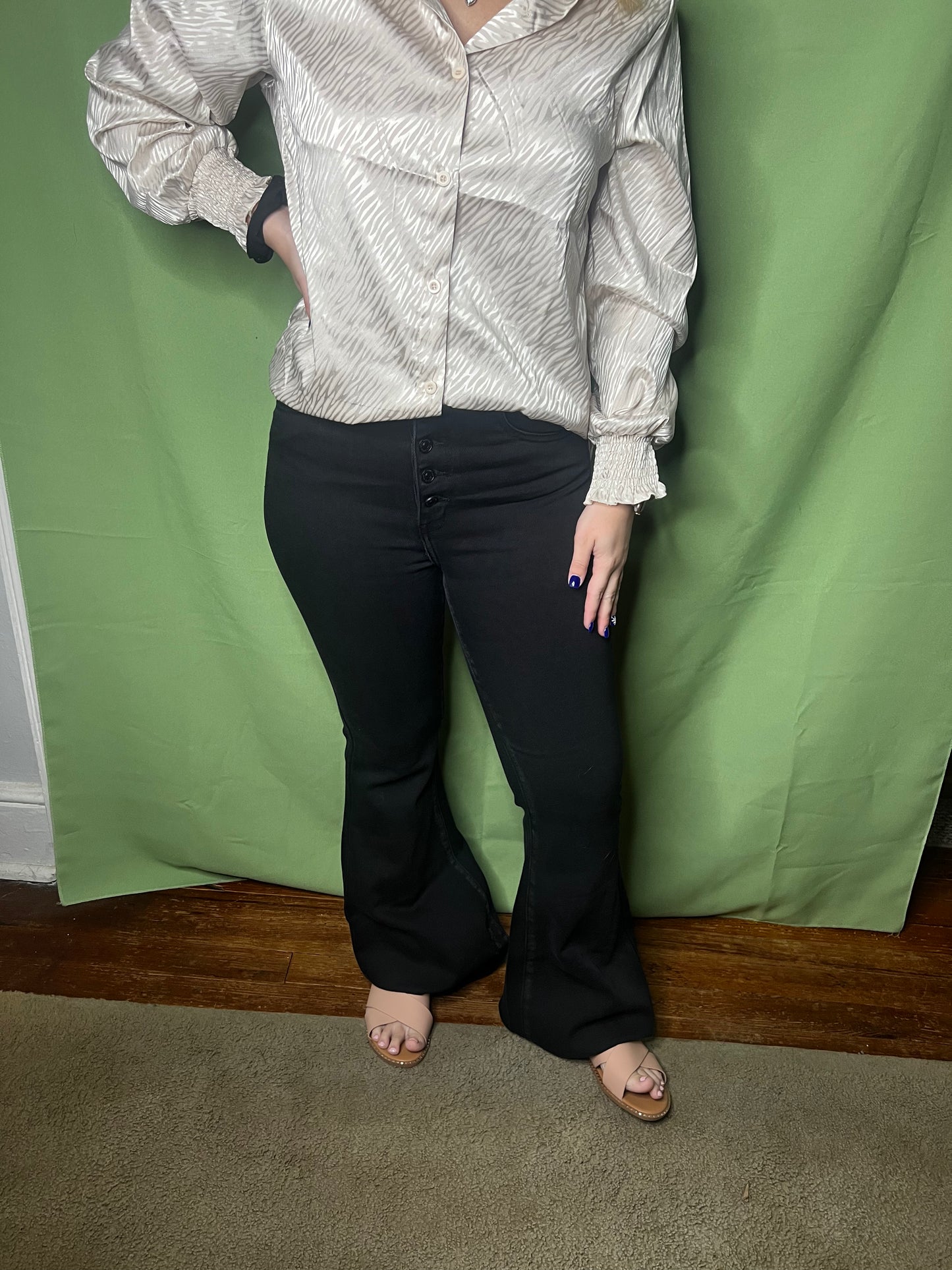 kancan black buttonfly flare jeans